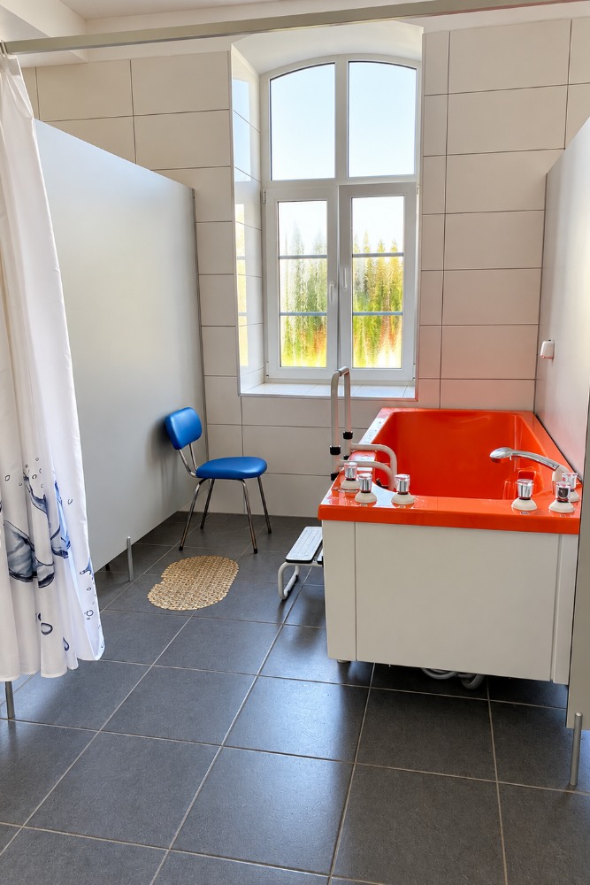 Kąpiel solankowa w sanatorium